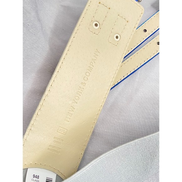 New York & Company Elastic Cinch Belt White & Blue Double Buckle Size M/L - Picture 4 of 6